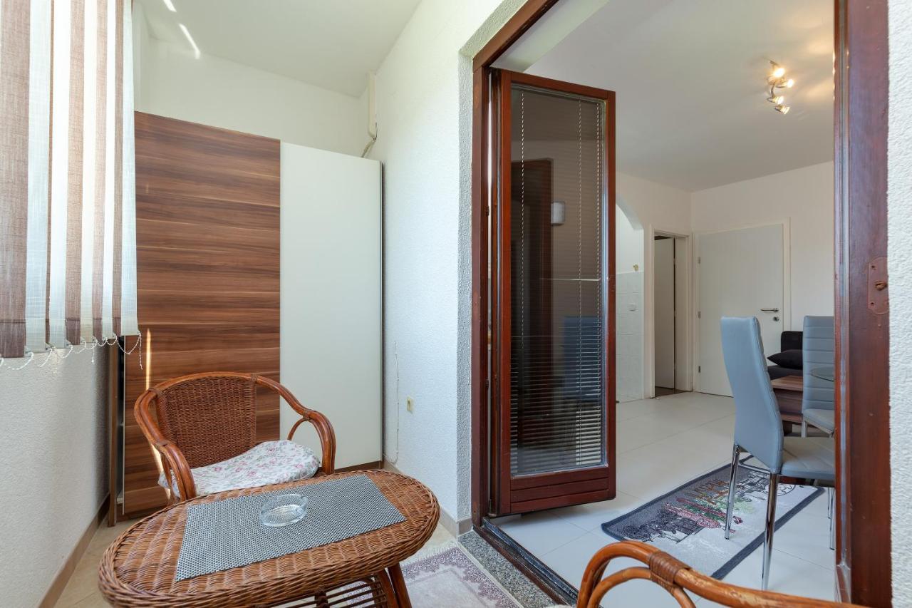 Top Central Apartments Pula Ngoại thất bức ảnh