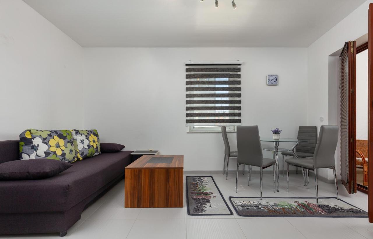 Top Central Apartments Pula Ngoại thất bức ảnh