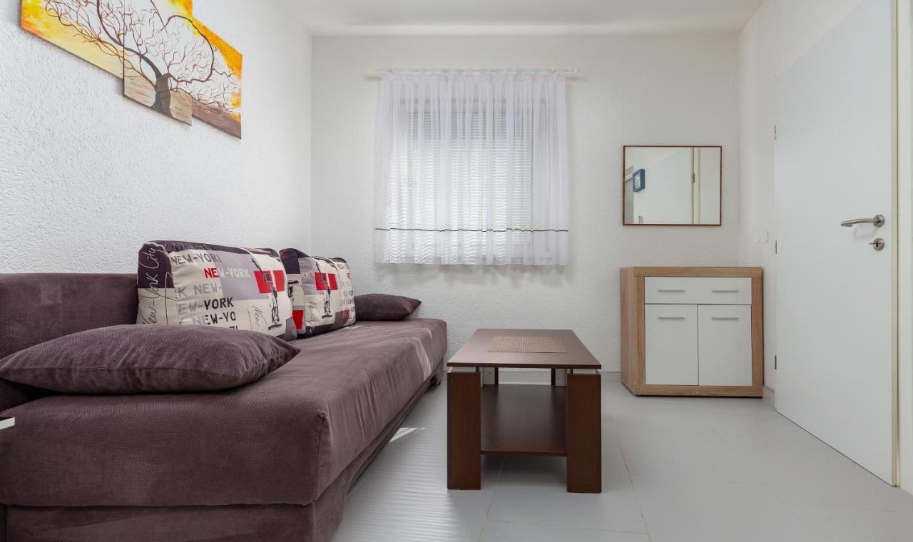 Top Central Apartments Pula Ngoại thất bức ảnh