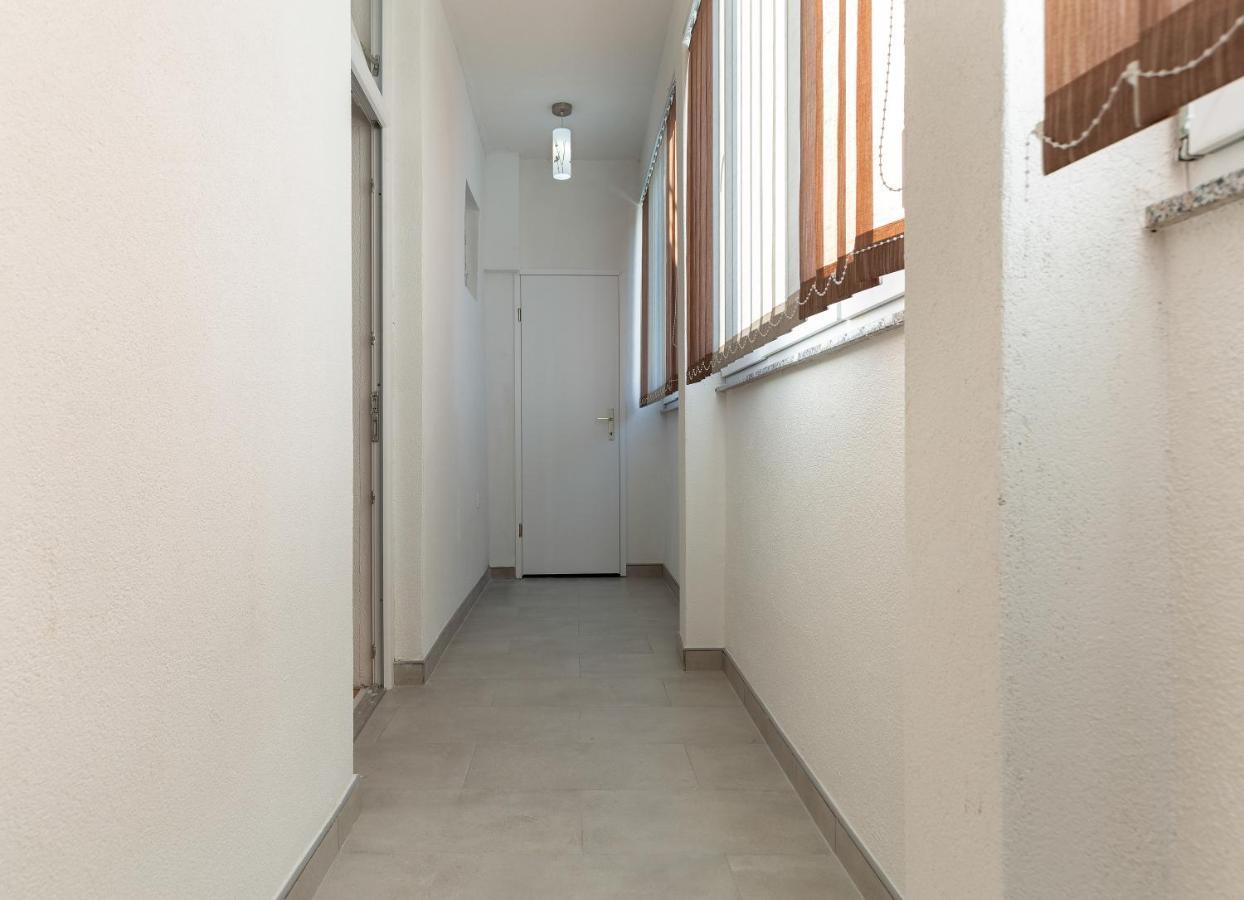 Top Central Apartments Pula Ngoại thất bức ảnh