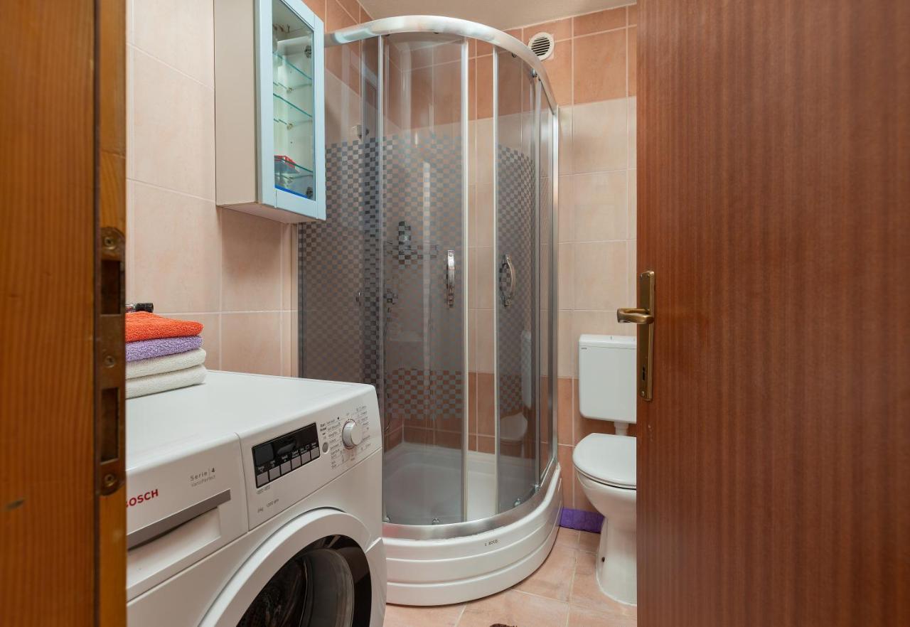 Top Central Apartments Pula Ngoại thất bức ảnh